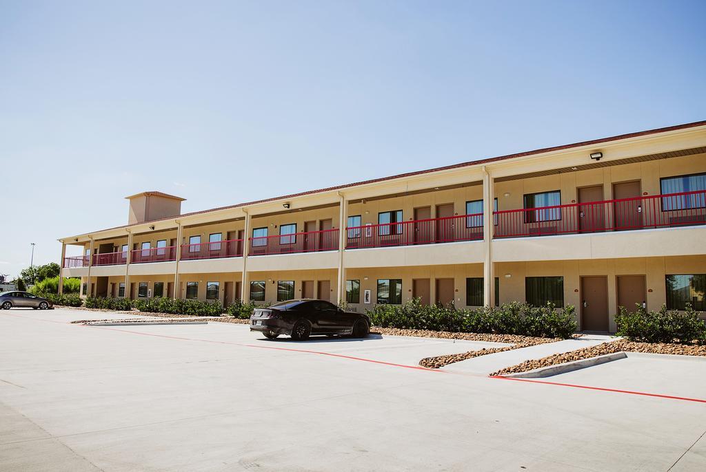 Hotel Palace 290 & Jones Rd Jersey Village
